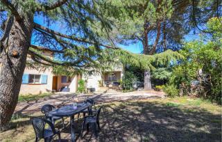 Gorgeous Home In Entrechaux - Entrechaux - 2