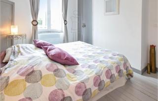 Gorgeous Apartment In Arromanches - 2