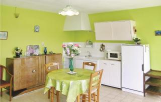 Amazing Home In Quettehou - 9