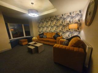 4 BR Luxury House. Bike Park Wales. Secure Bike Store. Brecon Beacons - Dowlais - 7