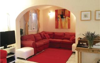 Stunning Home In Pierrerue With Wifi - Pierrerue - 9