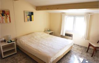 Stunning Home In Pierrerue With Wifi - Pierrerue - 7