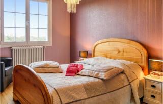 Awesome Home In Surville With Wifi - Surville - 4