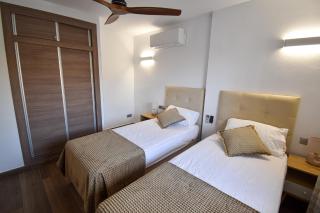 Urb Pueblo del Parque, Luxury 2 bedroom apartment. Fantastic central location. - Benalmádena - 2