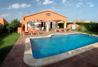 Villas Begonias - Cala en Bosch - 7