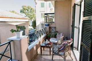 Corfu Garitsa Spacious Apartment - 1