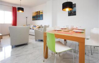 2 Bedroom Lovely Apartment In Estepona - Estepona - 1
