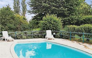 Amazing Home In Ladornac With Kitchen - La Dornac - 6