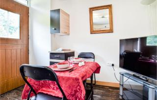 Stunning Home In Saint-Sever-Calvados - 6