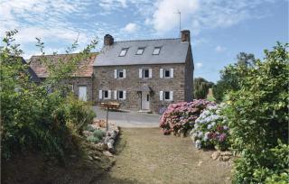 3 Bedroom Cozy Home In Trezeny - Trézény - 2