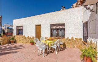 Cozy Home In Cuevas Del Campo With Wifi - Cuevas del Campo - 1