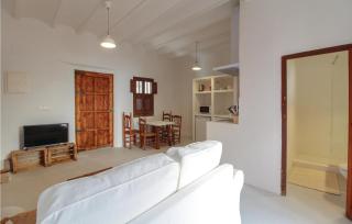 1 Bedroom Awesome Apartment In Altea - Altea - 9