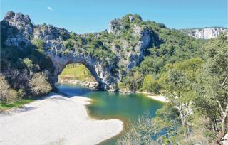 Awesome Home In Ste Cecile Les Vignes - Sainte-Cécile-les-Vignes - 5
