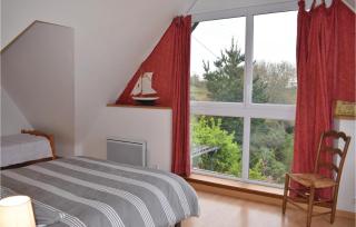 3 Bedroom Lovely Home In Penvenan - Penvénan - 3