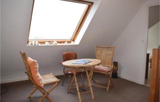 3 Bedroom Lovely Home In Penvenan - Penvénan - 2