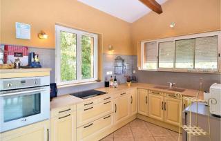 Gorgeous Home In Montaren Et St Mediers - Labaume - 6