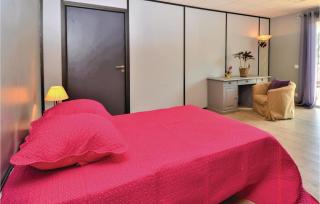 Gorgeous Home In Montaren Et St Mediers - Labaume - 5