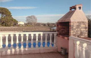 Gorgeous Home In Cessenon Sur Orb - Cessenon - 3