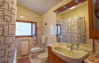 3 Bedroom Awesome Home In Pietrasanta - Pietrasanta - 5