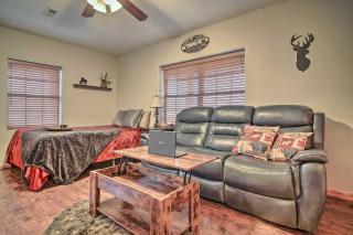 Cabin Apt with Smoky Mtn Views and Private Patio! - 6