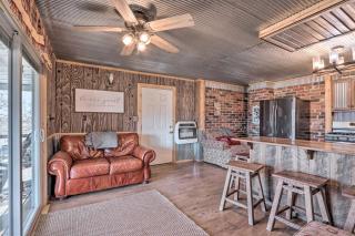 Rustic Retreat - Steps to Pomme De Terre Lake - - 7
