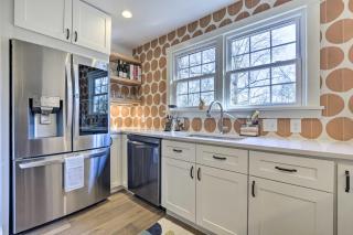 Charming Carrboro Home - Walk to Downtown! - 3
