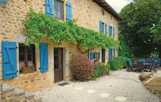 Amazing Home In Suaux - 8