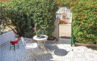 2 Bedroom Lovely Home In Torrevieja - Torrevieja - 9