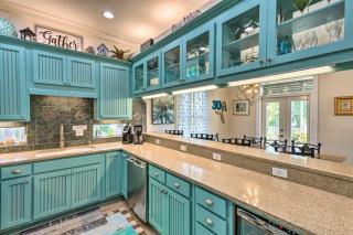 Santa Rosa Beach Home with Pool, Hot Tub and Golf Cart - Santa Rosa Beach - 2