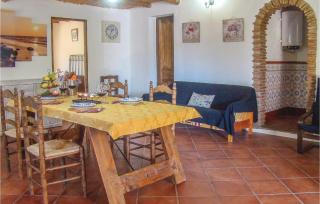 2 Bedroom Nice Home In El Borge - Borge - 7
