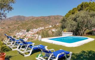2 Bedroom Nice Home In El Borge - Borge - 9