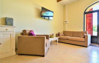 Cozy Home In Mornas With Kitchen - Mornas - 8