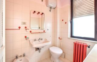Nice Apartment In Ferrandina With Wifi - 2