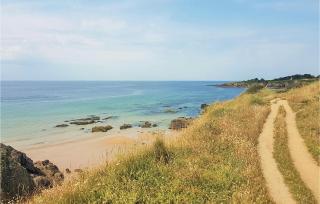 Gorgeous Apartment In Clohars Carnoet - Le Pouldu - 2