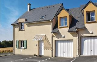 Nice Home In Port-En-Bessin-Huppain - Huppain - 2