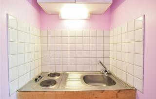 Gorgeous Apartment In Le Mesnil-Esnard - Le Mesnil-Esnard - 5