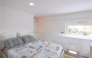 Apt, 7 - Laureana Cilento - 8