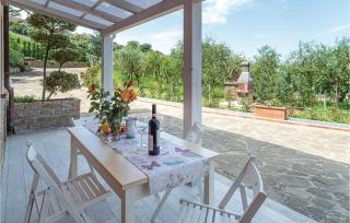 Apt, 7 - Laureana Cilento - 7