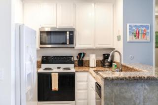 E107 - Tranquility Shores - Oceanside - 7