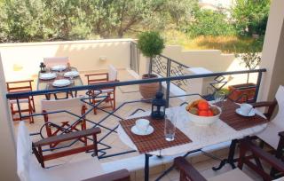 Nice Home In Nea Makri With Kitchen - Nea Makri - 1