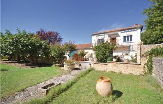 Lovely Home In Caromb With Wifi - Caromb - 0