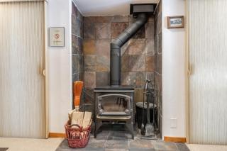 Hidden Valley Village #103 nicely updated 1 bedroom 1 bathroom condo short 10 min walk from Village - Mammoth Lakes - 6