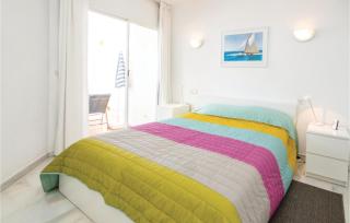 Gorgeous Apartment In Calahonda - Sitio de Calahonda - 4