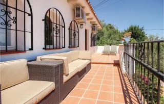 7 Bedroom Nice Home In Ojen, Marbella - 5