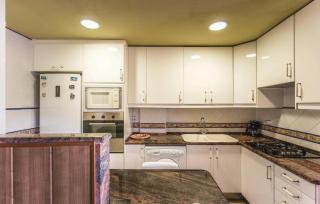 Nice Apartment In Blanes With Kitchen - 3
