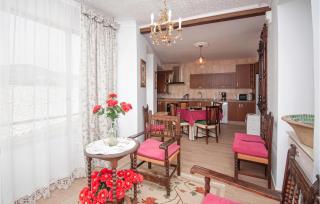 Lovely Apartment In Montefrio - Montefrío - 8