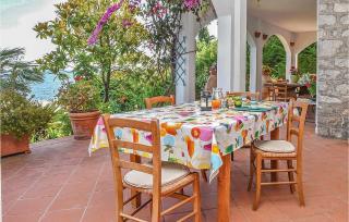 Beautiful Home In S, Giovanni A Piro Sa - Scario - 5