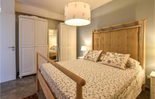 Gorgeous Home In Balestrate With Wifi - 1
