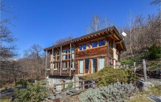 4 Bedroom Lovely Home In Cedegolo - 2