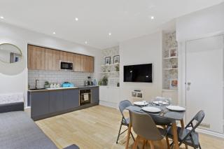 Trendy 1 Bedroom Apartment in the Heart of London - Londra - 2